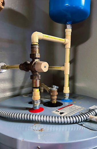 https://morleyhotwater.com.au/uploads/2025/06/electric-hot-water-system-73015.jpg