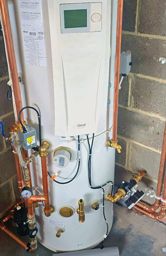 https://morleyhotwater.com.au/uploads/2025/06/gas-hot-water-system-13675.jpg