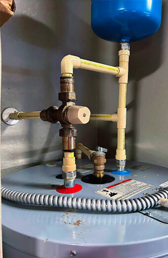 https://morleyhotwater.com.au/uploads/2025/06/gas-hot-water-system-35892.jpg