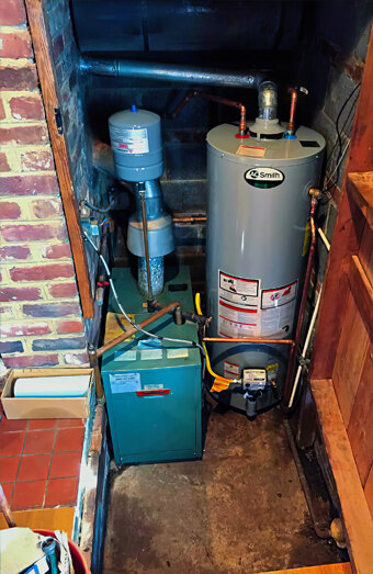 https://morleyhotwater.com.au/uploads/2025/06/gas-hot-water-system-50310.jpg