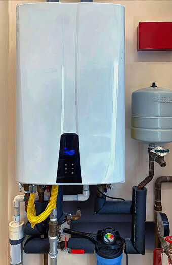 https://morleyhotwater.com.au/uploads/2025/06/thermostatic-water-systems-75675.jpg